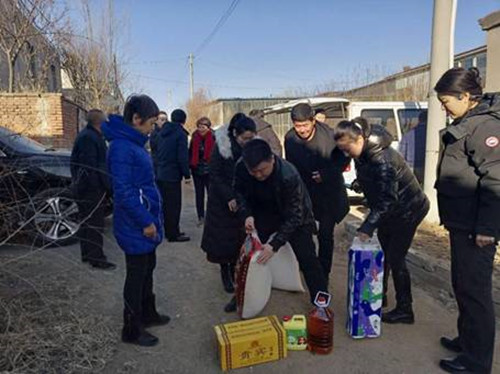 图为走访现场