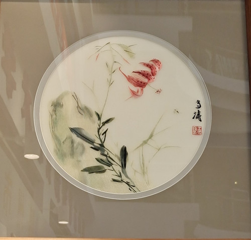 图为一等奖残疾人作品