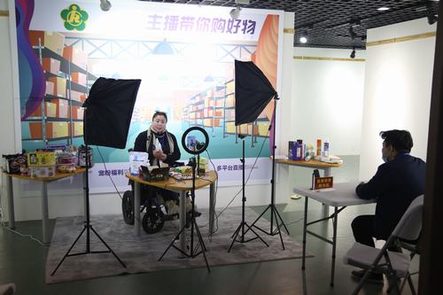图为直播销售项目比赛现场