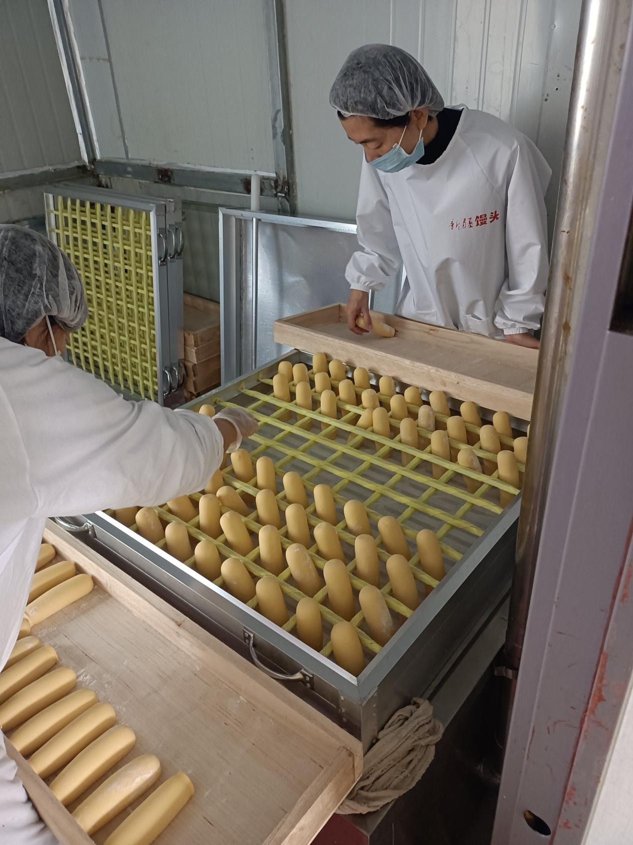 图为工作现场