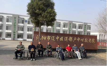 图为乐善辽宁“手牵手计划”结对帮扶项目辽中捐赠现场